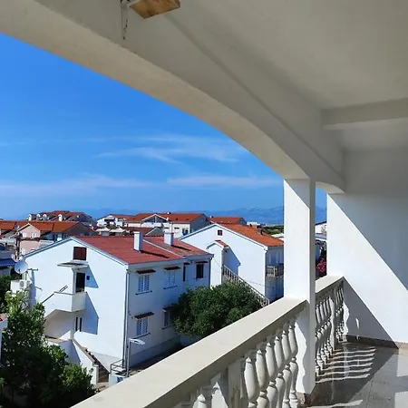 Apartman Babsy Povljana